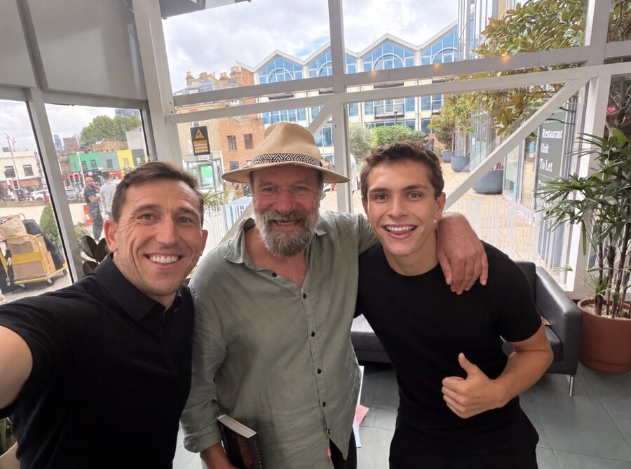 Gary Andrew Rhodes with his son Thomas and Wim Hof
